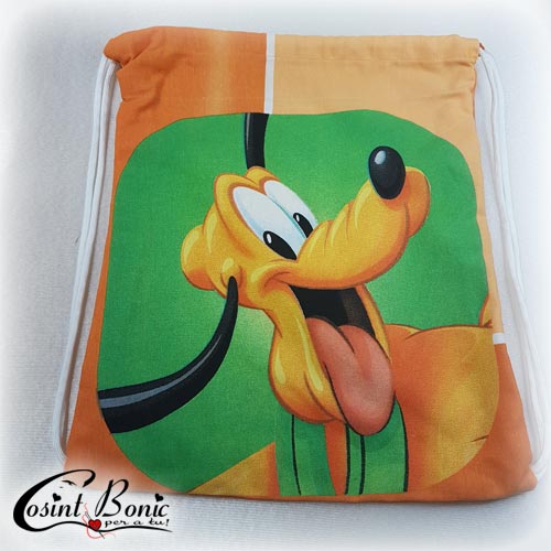 mochila pluto para niños